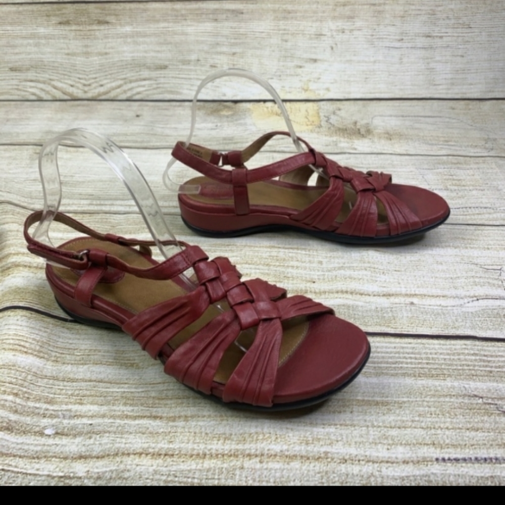 Clarks Artisan Sandals
